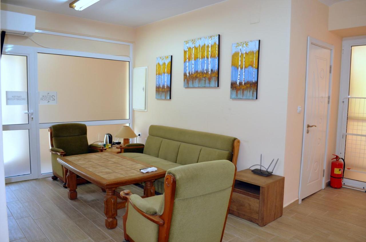 Апарт Център Apart Center Plovdiv Bagian luar foto